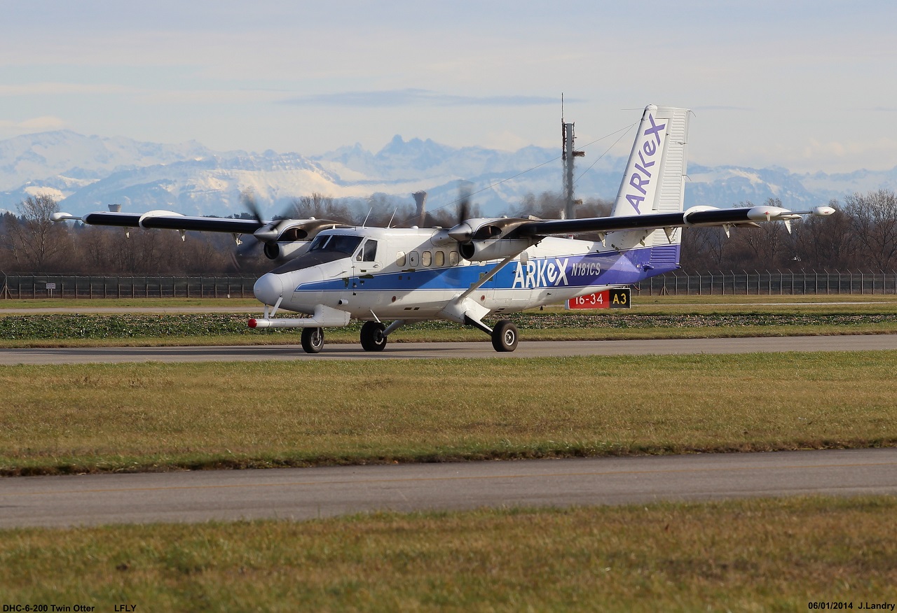 LFLY Lyon-Bron 2014 915693N181CS4