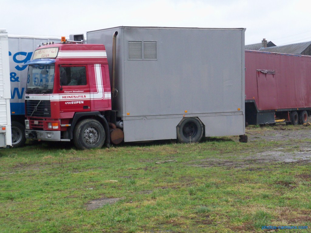 Les camions des forains - Page 2 916945photoscamion9Mars201216Copier