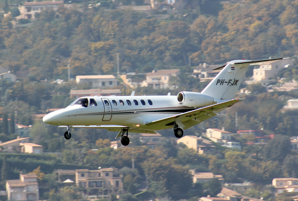 Aeroport Cannes - Mandelieu LFMD MARS 2014 917780IMG3081