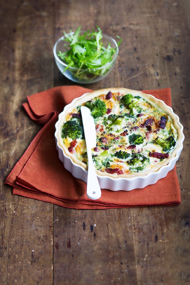 Quiche au brocoli, chèvre et lardons fumés 928153quicheaubrocolichvre