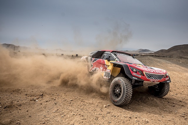 Les Peugeot 3008DKR Maxi Prêtes À Affronter Le Dakar 2018 9342353879980291425121acdcfz