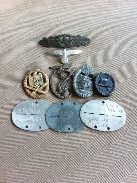 Plaques et insignes 934447IMG2780