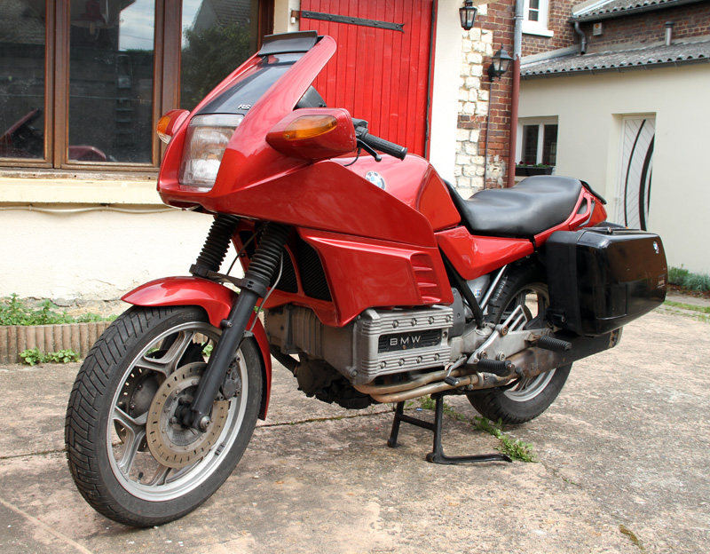 K 100 T : Béquille latérale  938589dhk1002