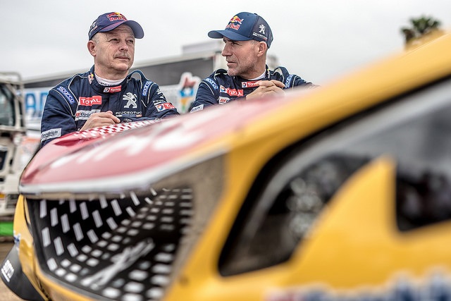 Les Peugeot 3008DKR Maxi Prêtes À Affronter Le Dakar 2018 94061239477737692b7c5d2dfdaz