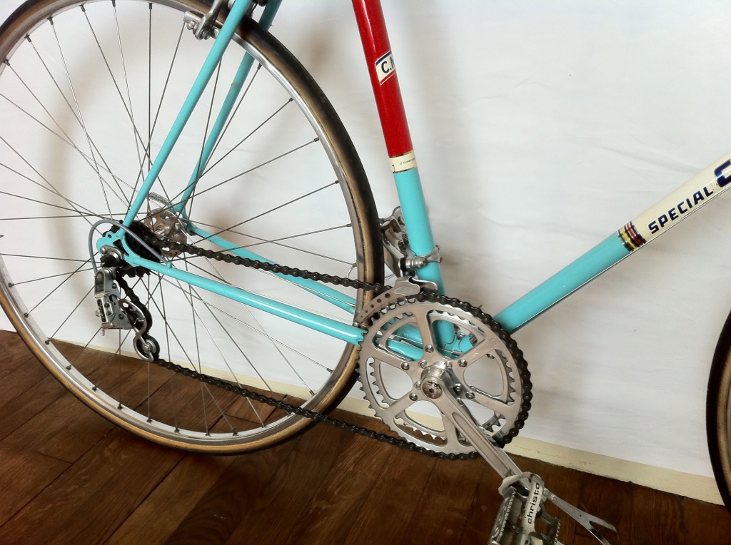 Roues, Moyeux et composants de vélos hautes performances