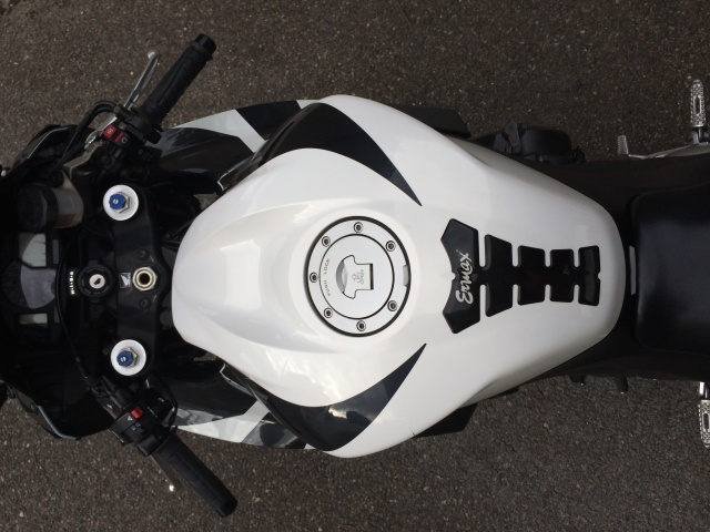 [Honda] CBR 600 RR 08' PC40 sunbeam white 946283photo