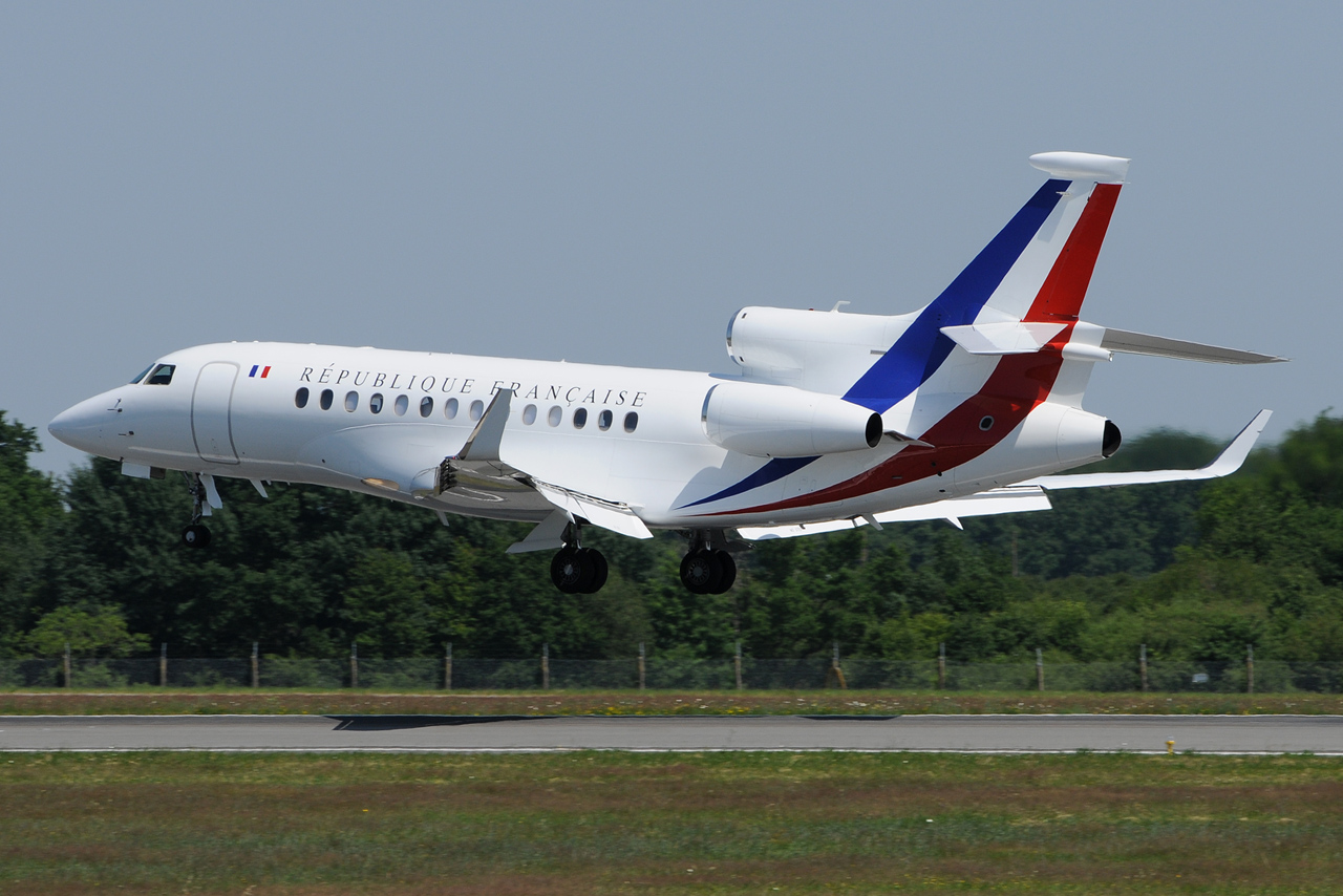 [05/07/2013] Dassault Falcon 7X (F-RAFB) ETEC00.065 949400DSC5767