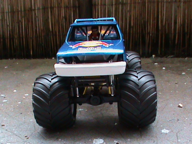 monster truck amt - Page 2 953724010