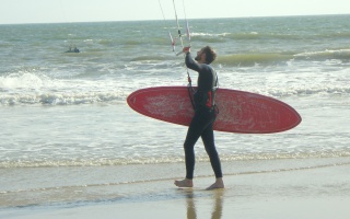 Vers l'estuaire de la Loire (Pornichet/LaBaule, St Brévin...) au fil du temps... - Page 30 960876kitesurf013w