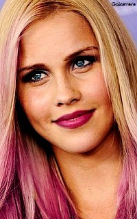 Claire Holt - 200*320 962026c8846c7c440edbc31149ac6d3f8f8bf1