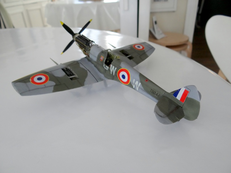 Spitfire MkXVI REVELL (ICM) 1/48 - Page 4 962426Spitfirepatine5