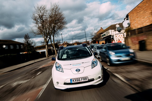 Nissan Leaf Autonome : Tests Sur Route Ouverte En Europe 963669426183308nissanleafautonometestssurrouteouverteeneurope