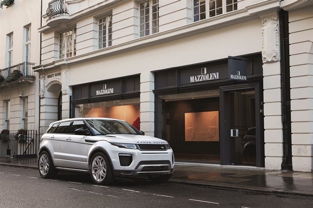 le Range Rover Evoque année-model 2016 le plus efficient de tous les temps 965690L53816EXTLOC108PRLowRes