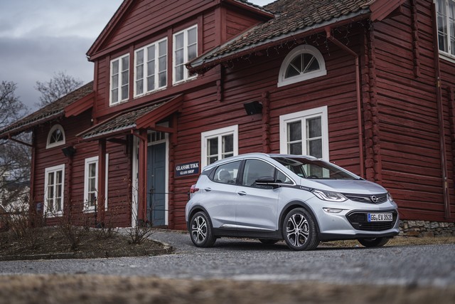  Opel Ampera-e, la voiture électrique qui inaugure une nouvelle façon de conduire 969800OpelAmperae299569