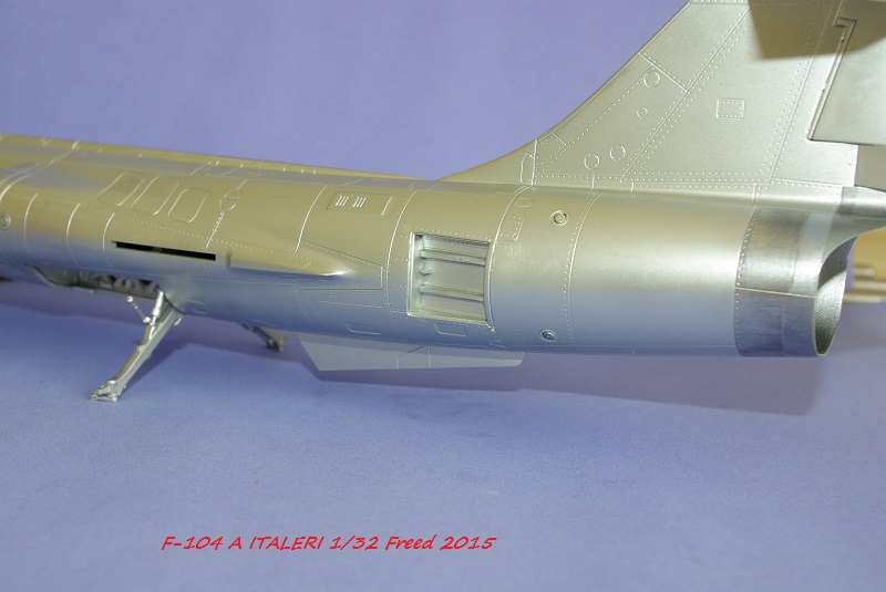 F-104 A ITALERI 1/32 Fini le 09-06-2015 - Page 4 974602IMGP1274