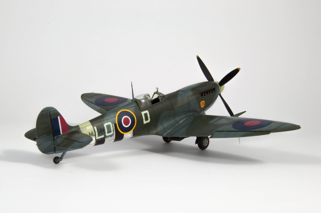 Spitfire mk IX eduard 1/48 974774DSC0936