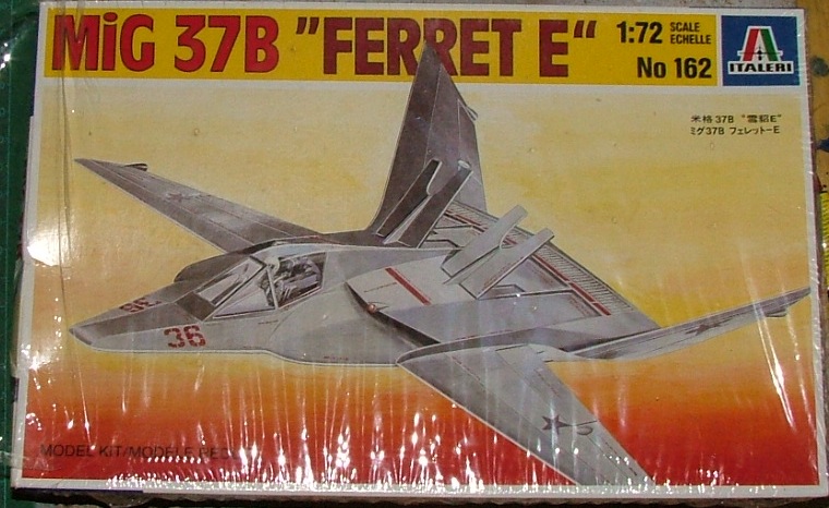 MiG 37B Ferret E - un what if de chez what if! 977789DSCF6711