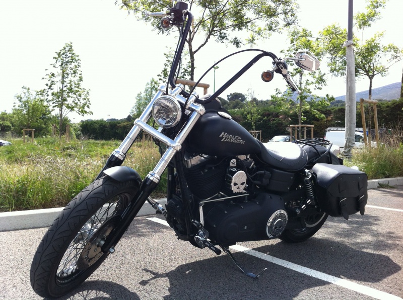 Mon Street Bob presque fini :-)))) - Page 2 980080Photo010512151721