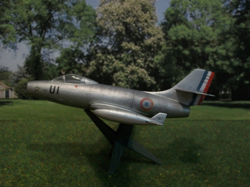 [ Heller ] M.D. 450 Ouragan 1/72 980551Ouragan002