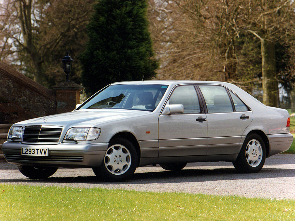 les plus belles photos de Mercedes-Benz classe S w140 et c140... juste pour rêver et pour le plaisir des yeux - Page 4 984820mbw140bellephoto0100