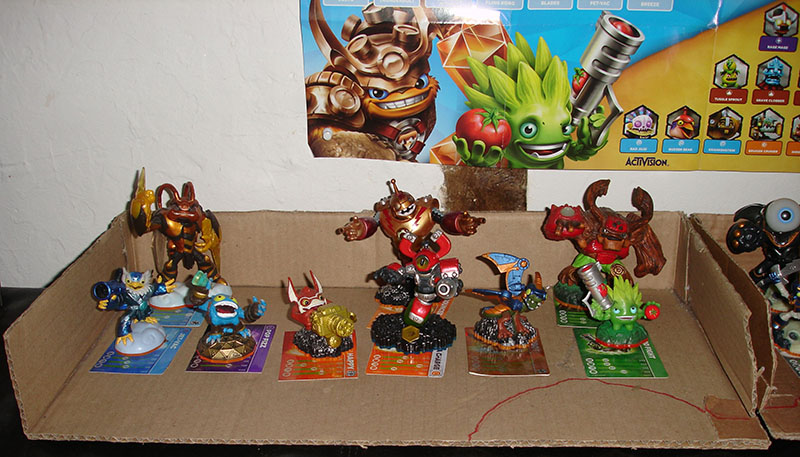 Montrer vos collections skylanders 990568DSC03269