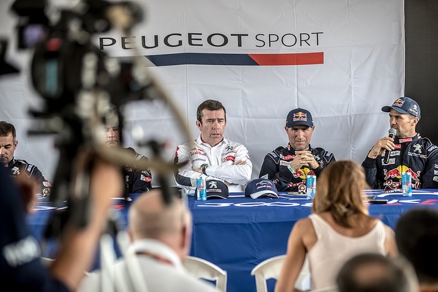 Les Peugeot 3008DKR Maxi Prêtes À Affronter Le Dakar 2018 99424924640207427fcb11c9bffz