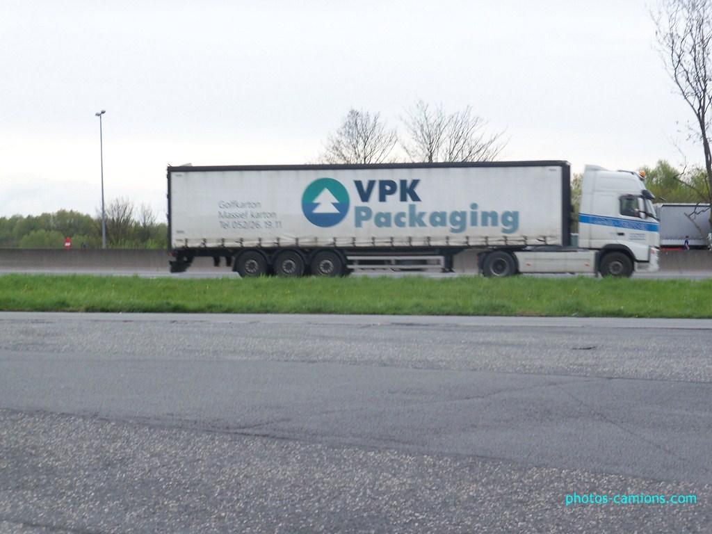 OUDEGEM - VPK Packaging  (Oudegem) 997785photoscamions28Avril20122Copier