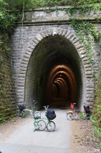Balade de l'Arbre de mai (quater) : Luxembourg à Aachen par les Pistes cyclables et la Vennbahn [mai 2015] saison 10 •Bƒ - Page 2 Mini_152512Arbremai28