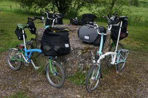 Balade de l'Arbre de mai (quater) : Luxembourg à Aachen par les Pistes cyclables et la Vennbahn [mai 2015] saison 10 •Bƒ - Page 2 Mini_267148Arbremai22