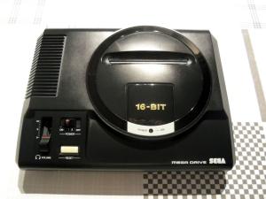 [EST] Console Megadrive + Manette infrarouge + adaptateur Jap + jeux Mini_3176031003288