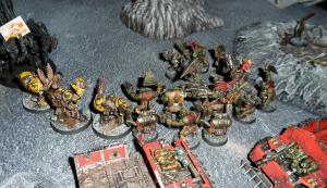 Un rapport de bataille Orky: Orks versus Orks Mini_412745Tour3minus017