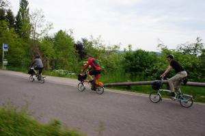 Balade de l'Arbre de mai (quater) : Luxembourg à Aachen par les Pistes cyclables et la Vennbahn [mai 2015] saison 10 •Bƒ - Page 2 Mini_654668Arbremai11