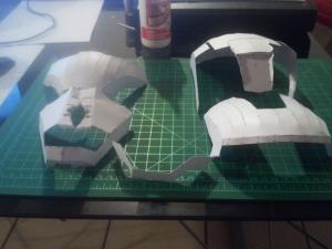 Mon premier papercraft : Casque Iron man MarkIII Mini_695253IMG20121212182232