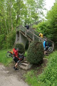 Balade de l'Arbre de mai (quater) : Luxembourg à Aachen par les Pistes cyclables et la Vennbahn [mai 2015] saison 10 •Bƒ - Page 3 Mini_765533Arbremai42