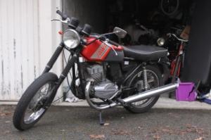 NOUVEAU SUR LE FORUM ; JAWA 638 350cc / CZ  476 125cc Mini_922935IMG7686