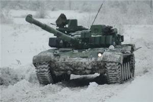 Tamiya 1/35 T-72M1 Allemagne de l'Est Hiver 1984/1985 camo 3 tons Mini_992108540000199