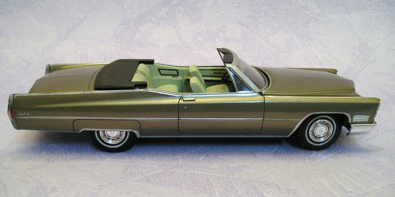 Cadillac 68 convertible 694467142