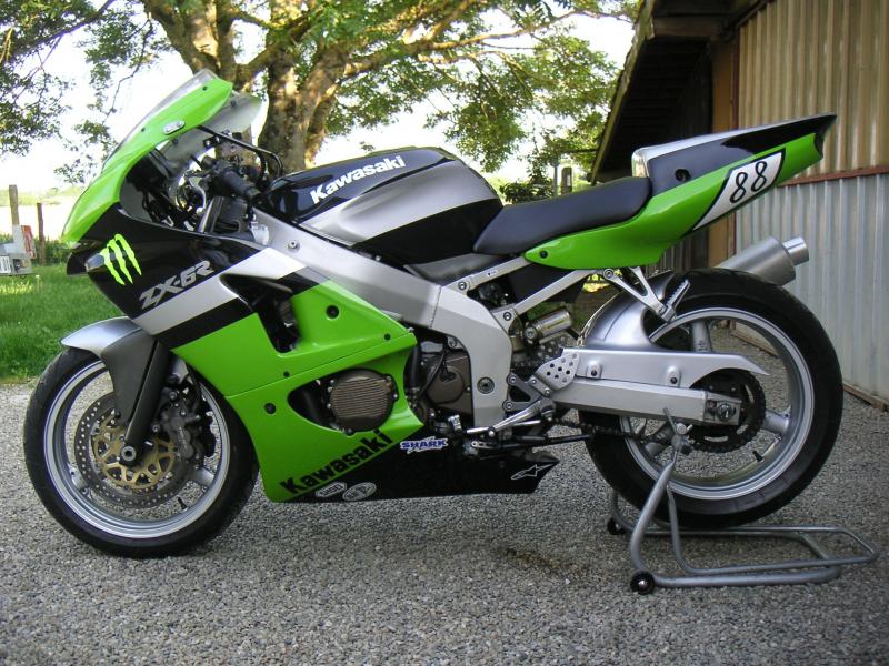 Mon ZX6R 2000 922443PICT0056