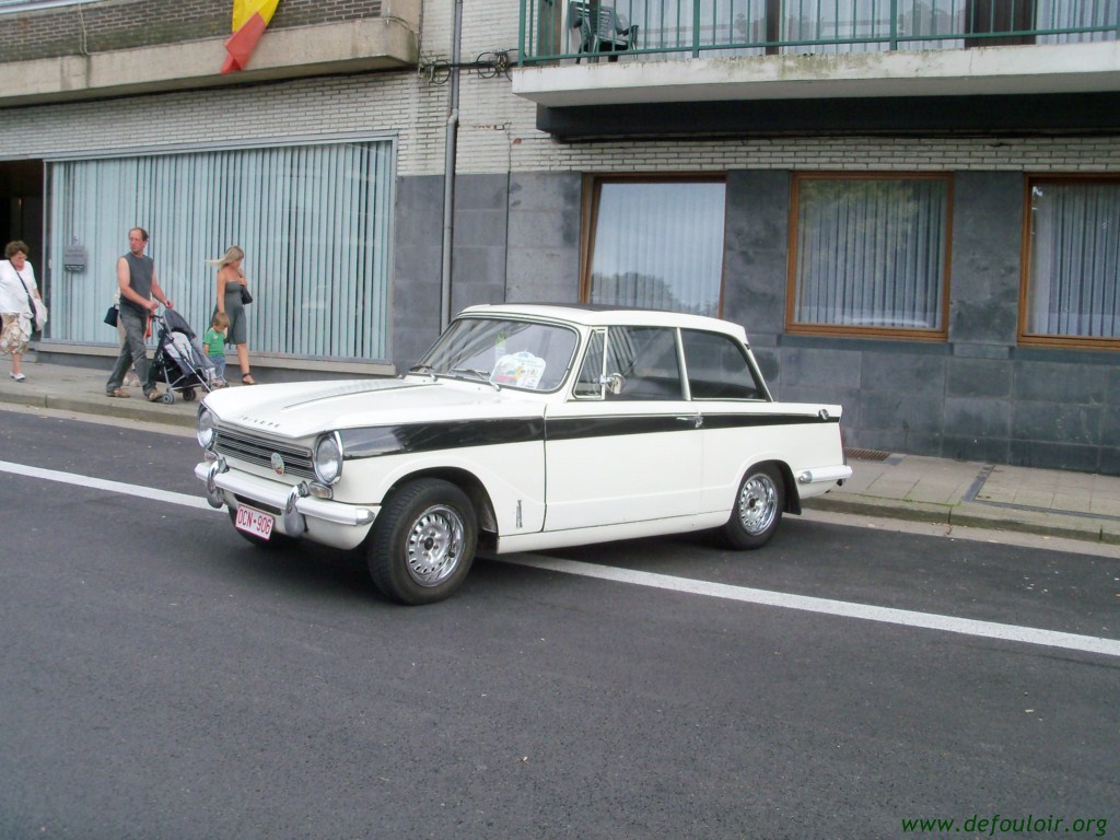 Rétrofolies de Spa Août 2010 - Page 4 120472Retrofoliesdefouloirconnexion22Aout2010181JPG