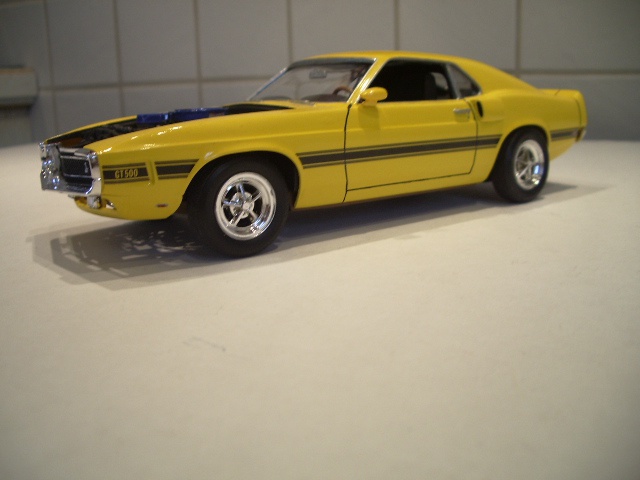 mustang shelby GT 500 1969 de chez revell au 1/25 122804IMGP0771