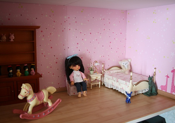 Dollhouse et Diorama de Chiisa - Photos diorama Alice (p7) 1283088107