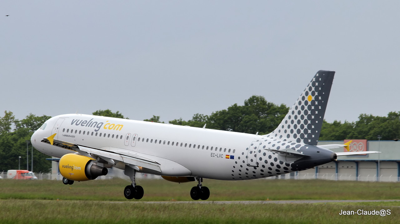 Le Vueling du jour & divers 14.05.13 139186IMG2885filtered