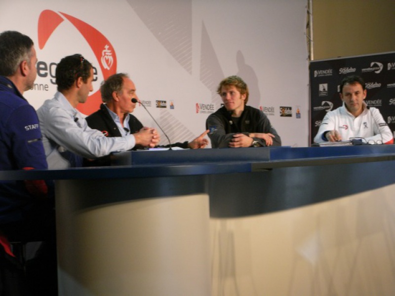 Le Vendée Globe au jour le jour par Baboune - Page 36 141348live280113r6440