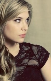 Eleanor Duncher ♣ Vive le Glee Club !!! 146162AshleyBenson010