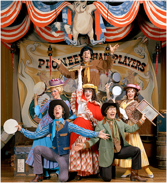 Hoop-Dee-Doo Musical Revue [Disney's Fort Wilderness Resort & Campground - 1974] 146219hop3