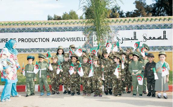 Armée Algérienne (ANP) - Tome XIV - Page 22 14628901211464