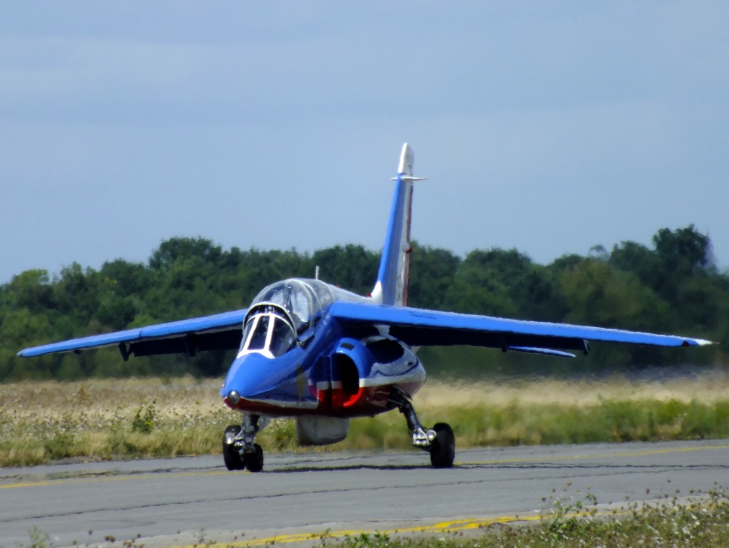 Spotting du 24/08/2013 : Patrouille de France + Transall + Cartouches dorrés - Page 2 156057Aoutn11664