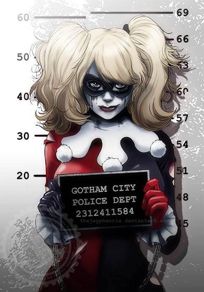 Harley Quin est la !  15640145dc0e22e9321d086e64d2ecebaab084