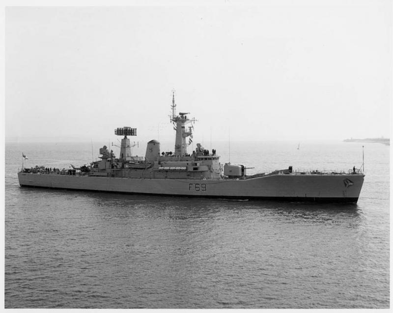 FREGATES ANTI-SOUS-MARINES CLASSE LEANDER (TYPE 12I) 160137HMSBaccanthe