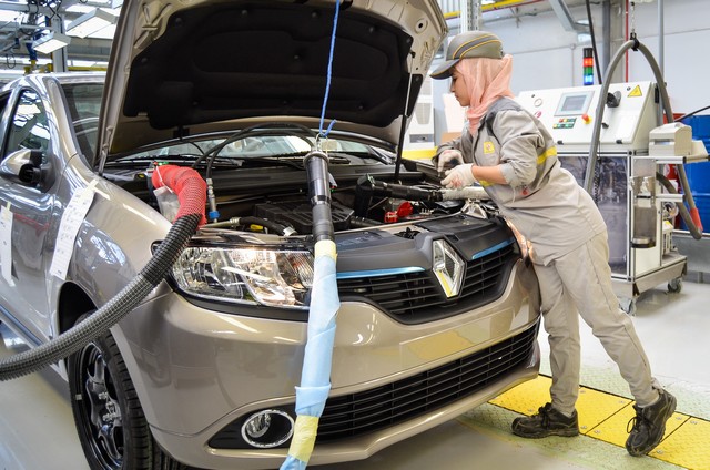 Groupe Renault - Inauguration de l’usine industrie automobile d’Oran en Algérie 1632836323316